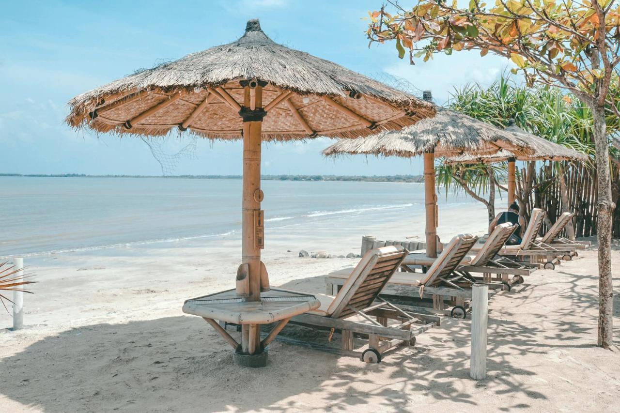 Coconut Lodge Resort Джепара Экстерьер фото